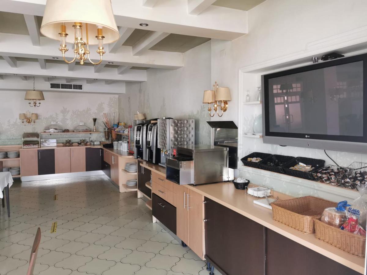 昆卡阿方索八世酒店 外观 照片